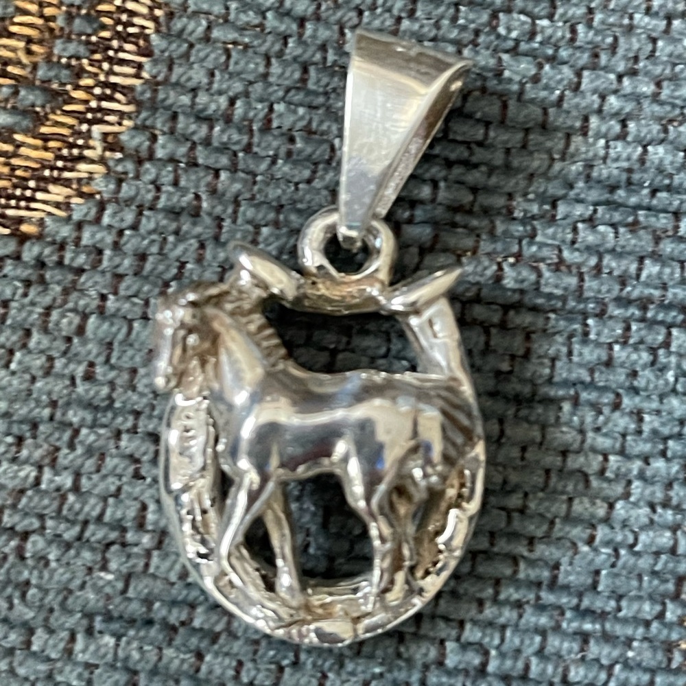 Two Silver Horse Pendants / Slides - Picture 3 of 6